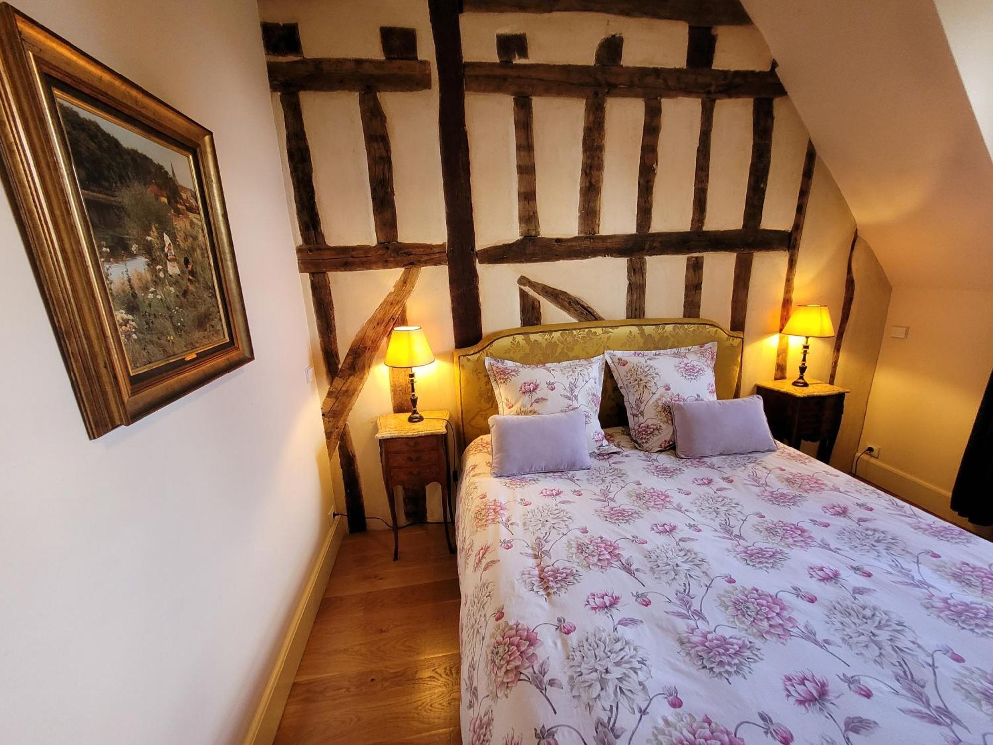 Saint-Eusebe Mansion - Hotel Particulier St-Eusebe โอแซร์ ภายนอก รูปภาพ